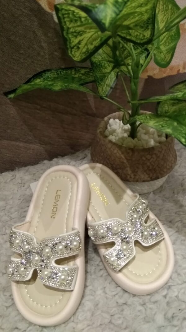 pearl slipper - Image 3